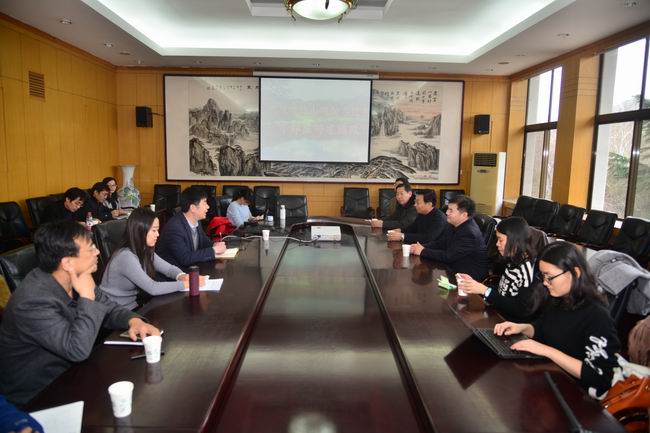 座谈会照片 - 副本.JPG